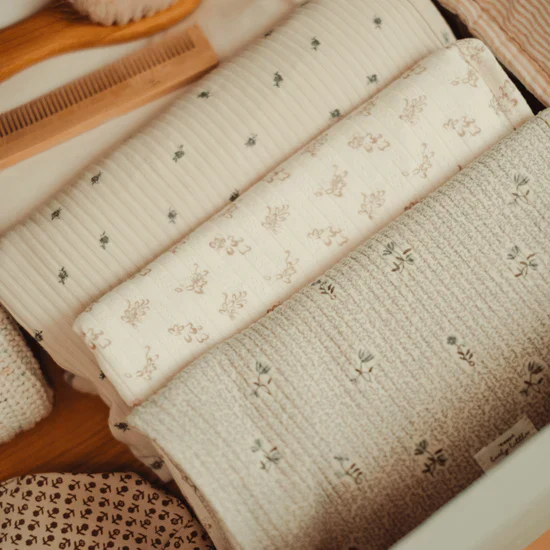 Lovely Littles Dahlia Rose Blanket