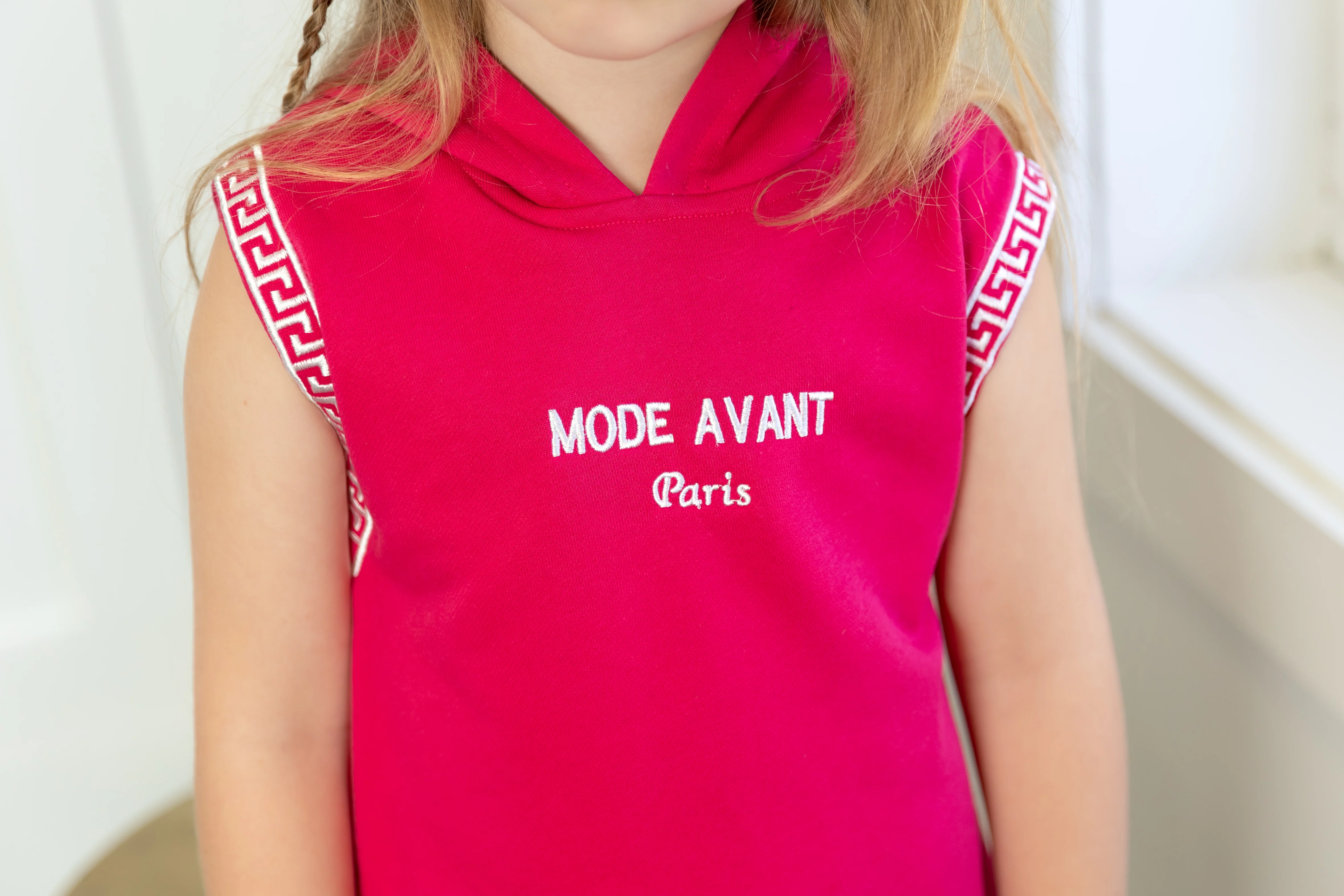 Mode Avant Paris Hot Pink Mode Hoodie Dress - Image 2