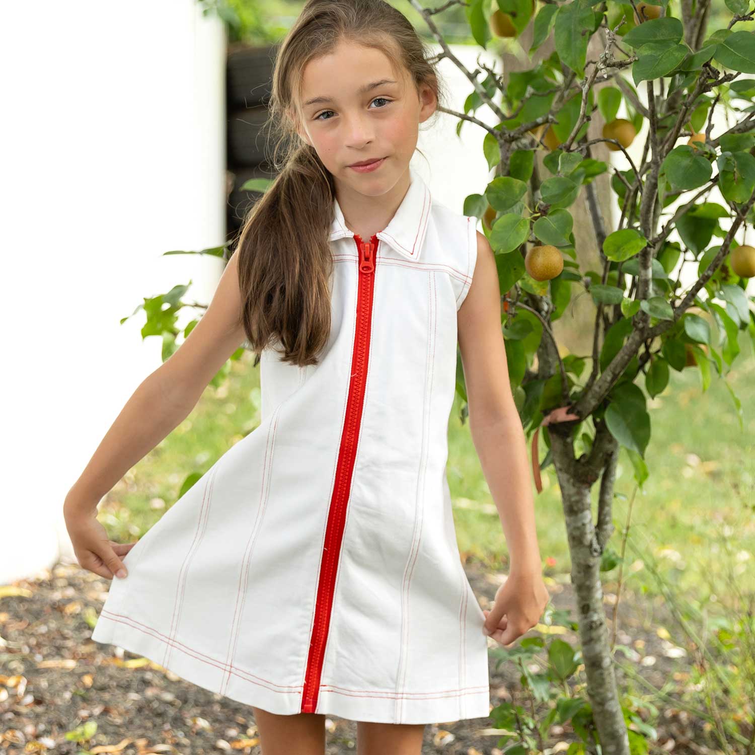 Mode Avant Paris White Denim Red Zip Jumper