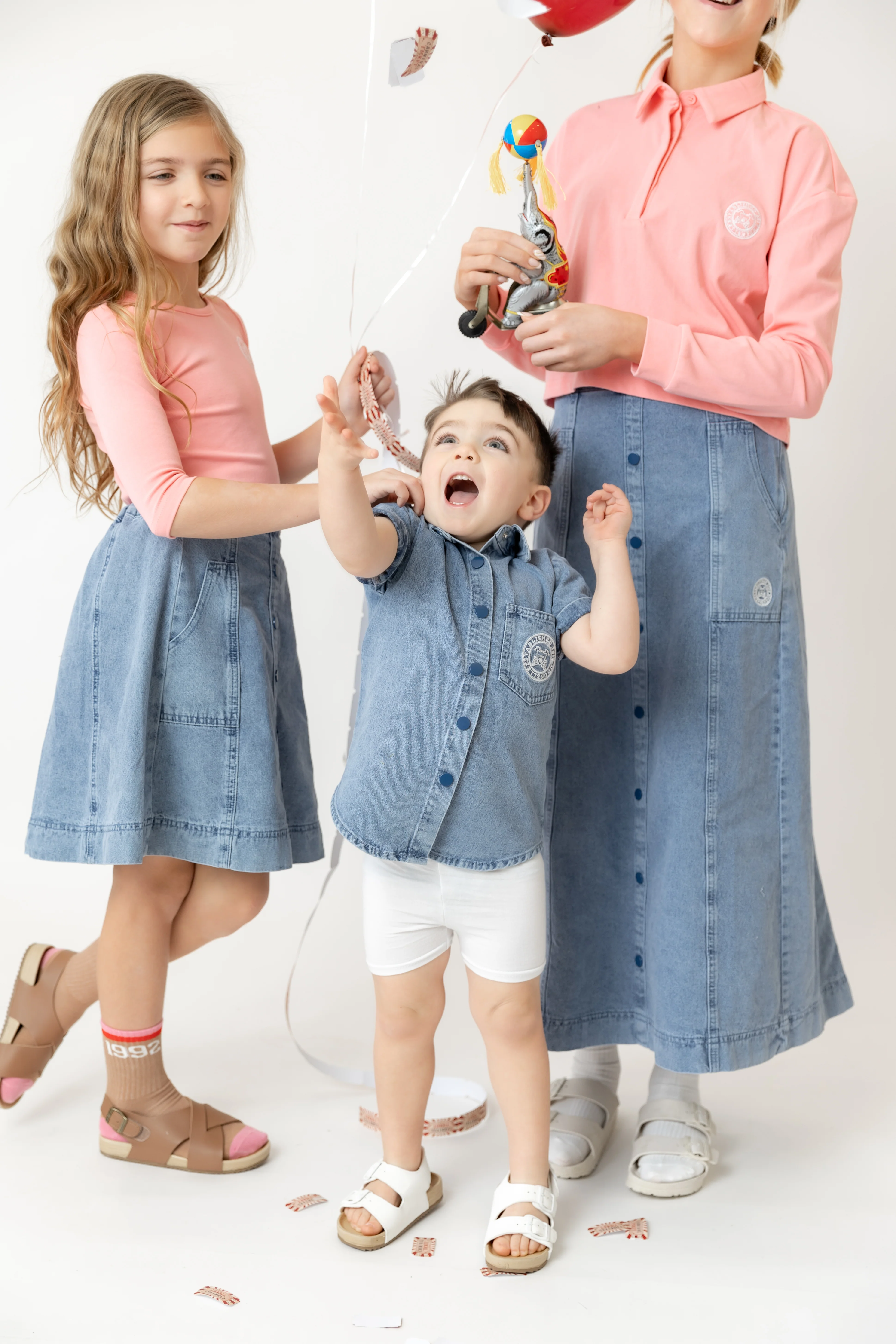 Nounelle Stamp Tee Coral- Short Sleeve - Image 3