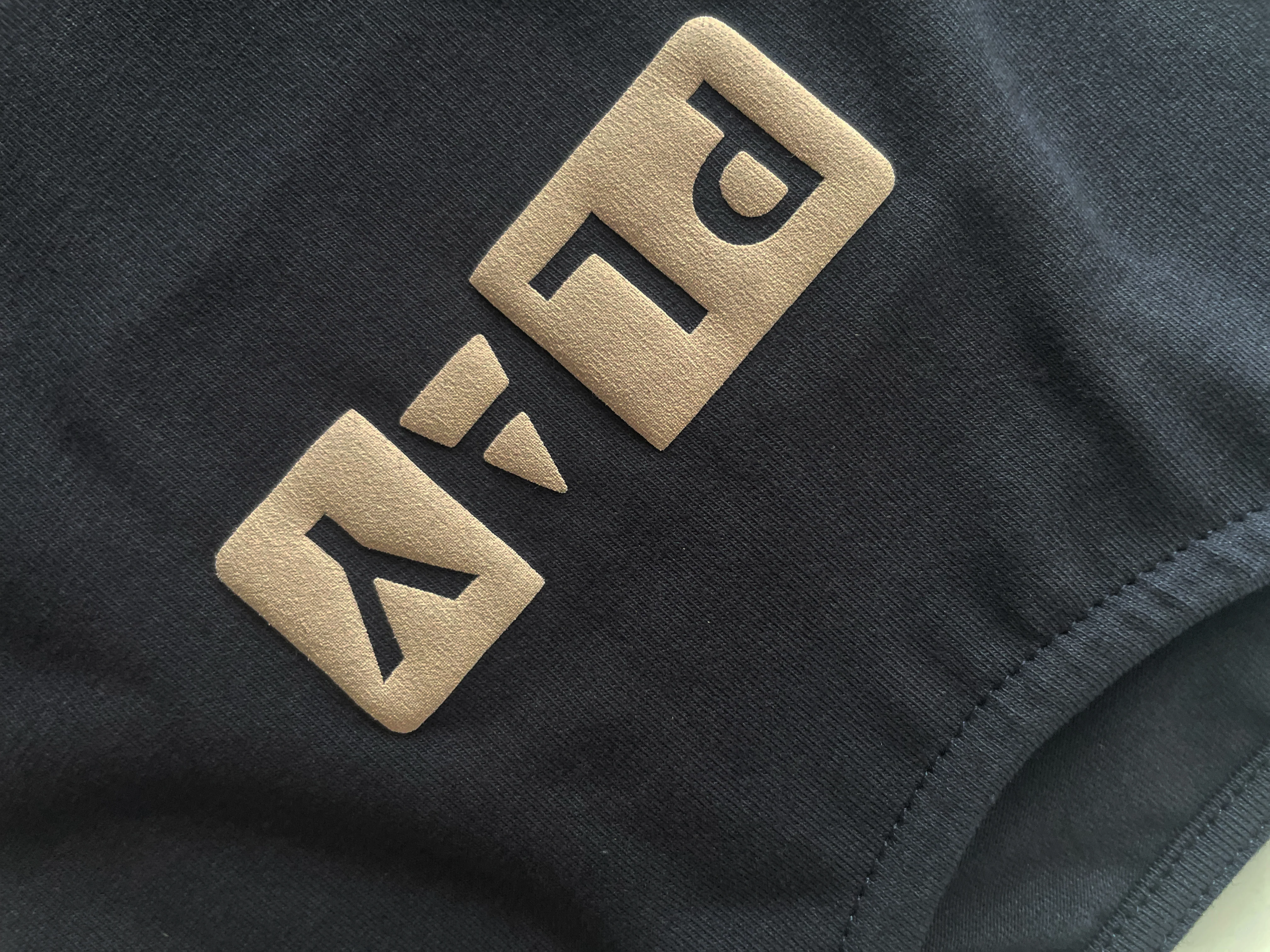 PLAY NAVY HIGH INTENSITY TOP - Image 2