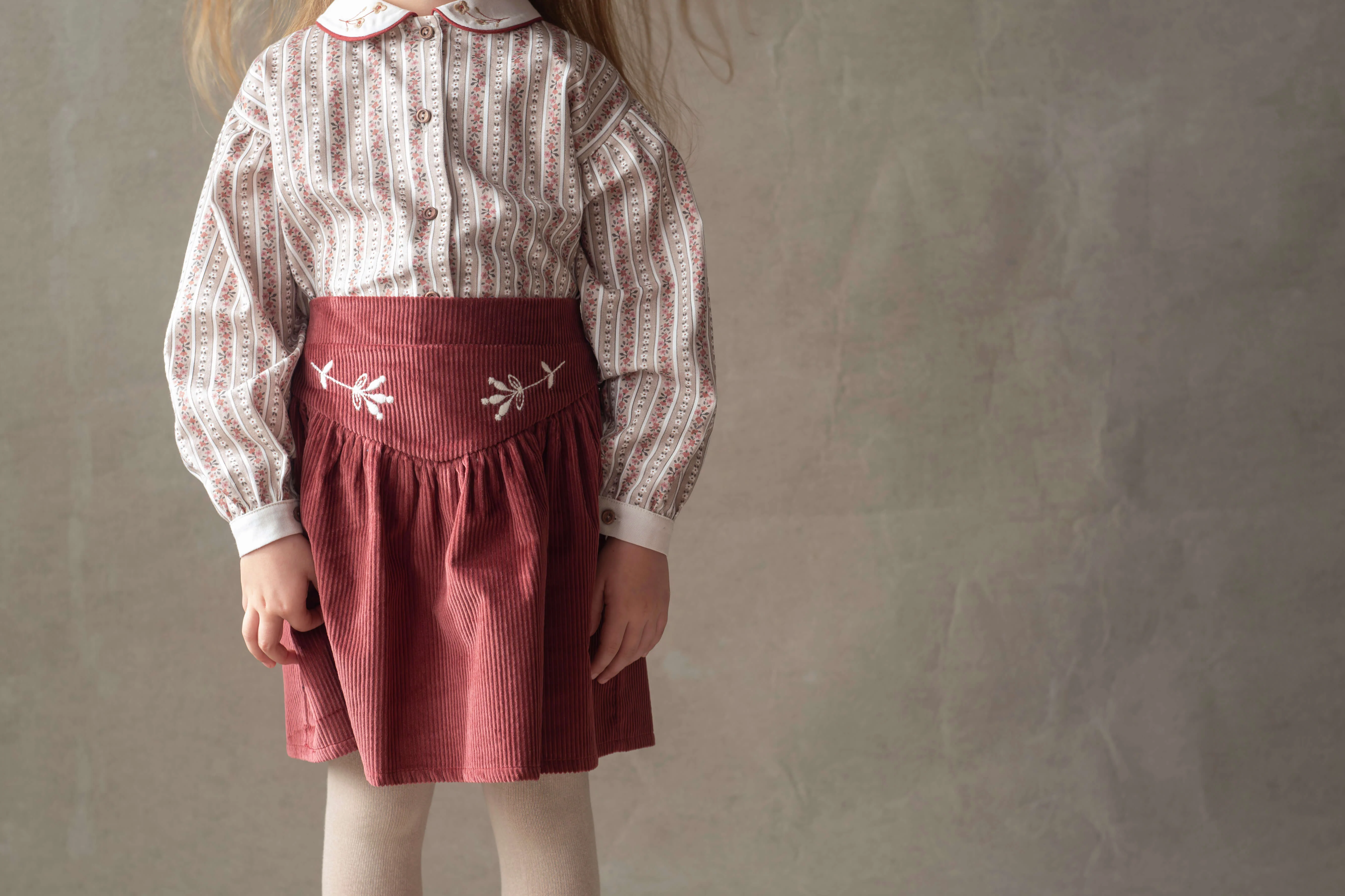 Popelin Burgundy Short Skirt With Embroidery (Mod 31.5) - Image 2