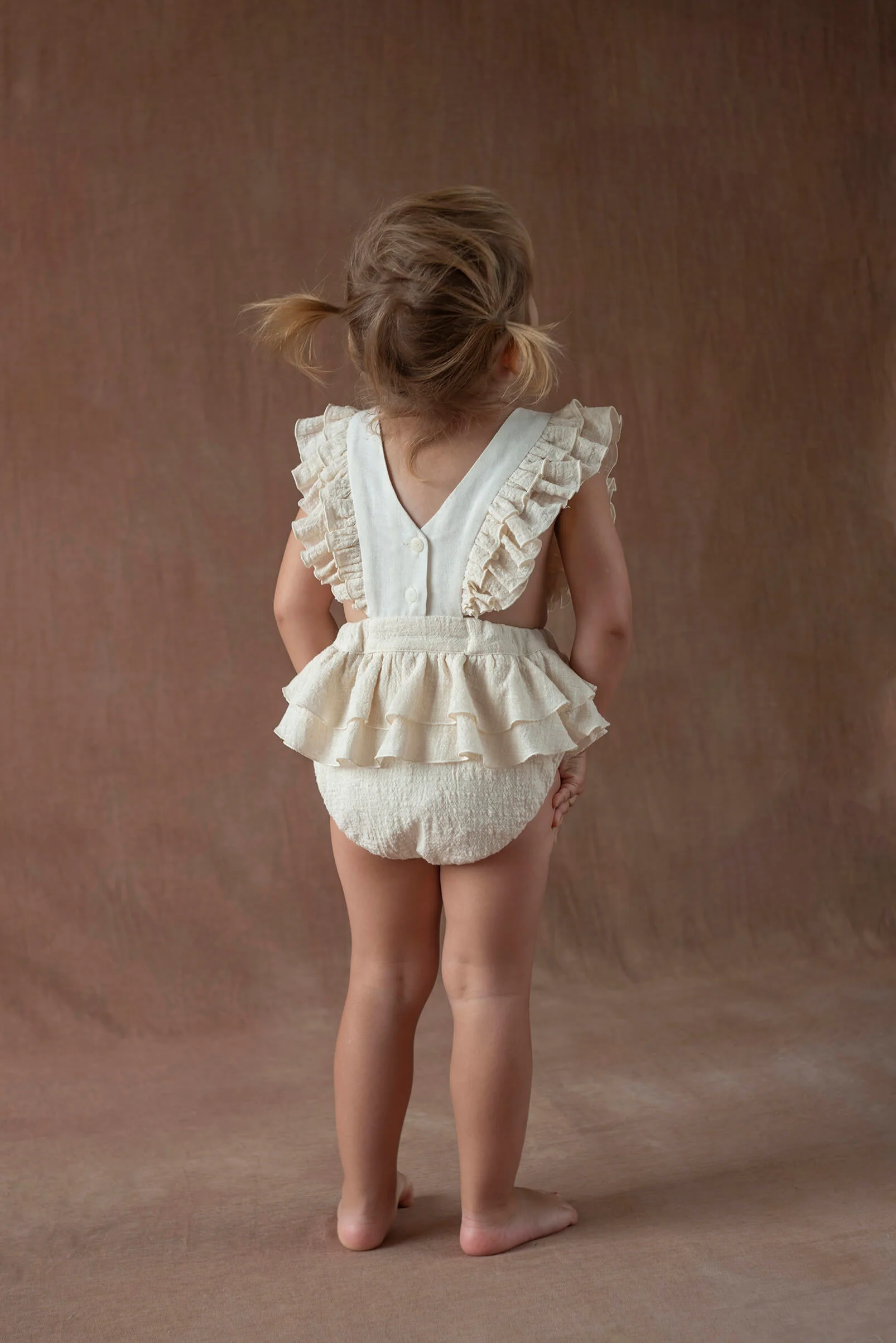 Popelin Off-white romper suit with embroidered bib (Mod.3.1) - Image 4